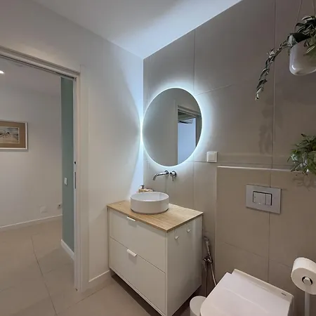 Town 2-bedroom Classy * البوفيرا