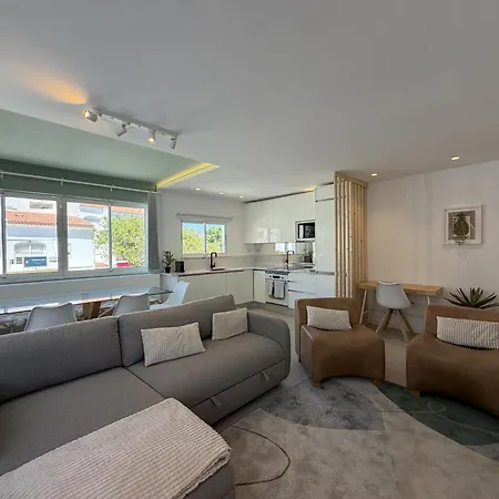 Town 2-bedroom Classy * البوفيرا